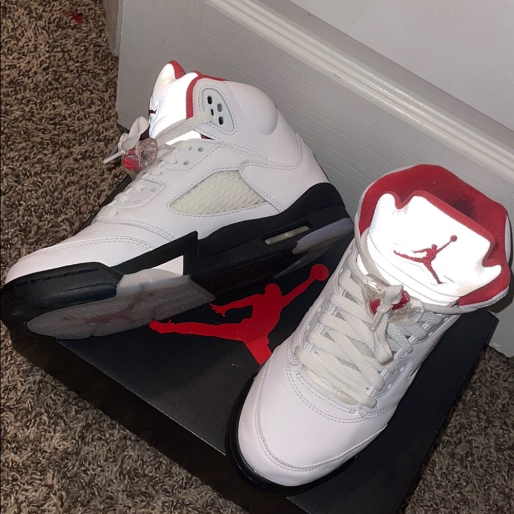 Air Jordan 5 Retro Fire Red